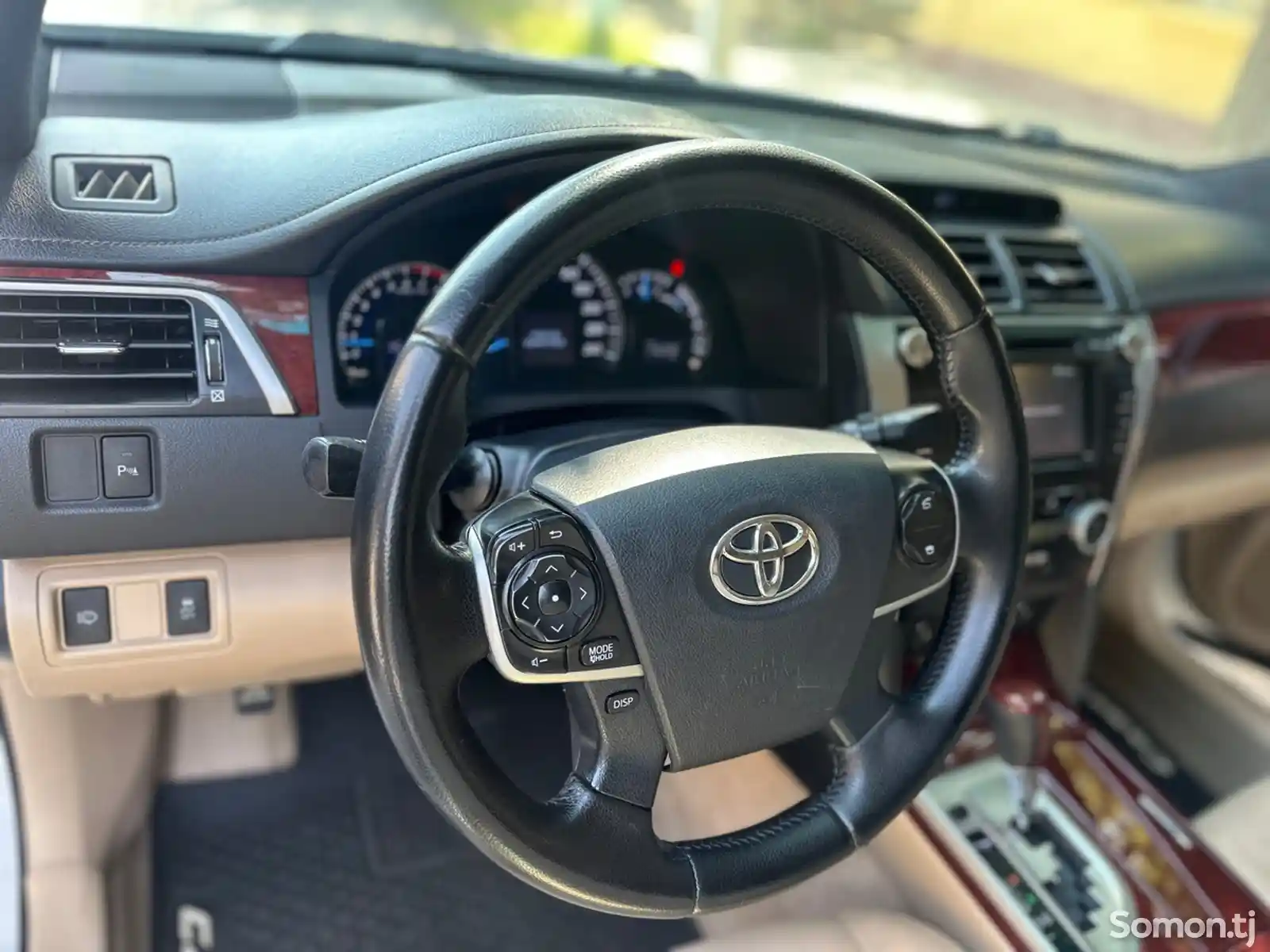Toyota Camry, 2013-9