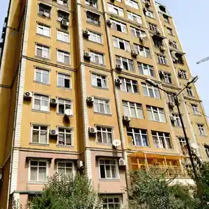 3-комн. квартира, 9 этаж, 76 м², Исмоили Сомонӣ, ОВИР, боғи Алишер Навоӣ, "Ашан"