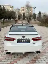 Toyota Camry, 2018-10