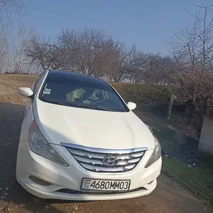 Hyundai Sonata, 2013