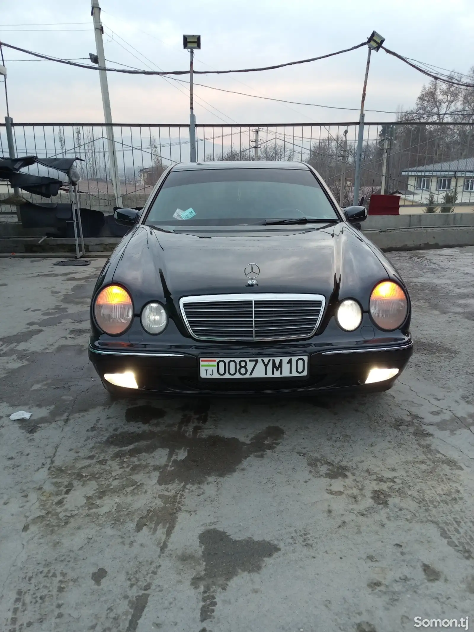 Mercedes-Benz E class, 2001-1