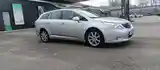 Toyota Avensis, 2009-4