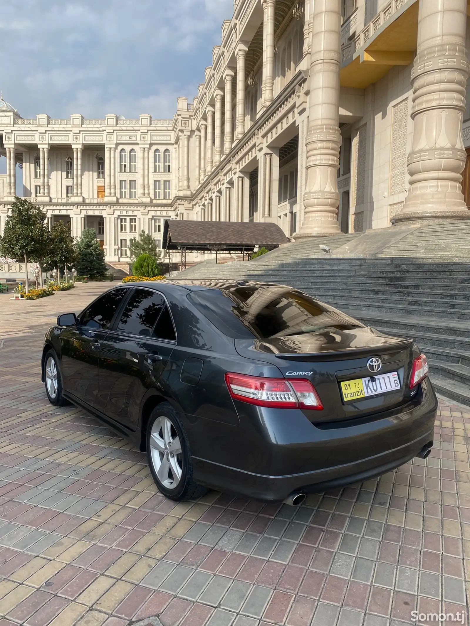 Toyota Camry, 2010-4