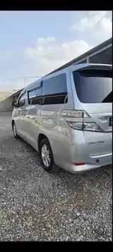 Toyota Vellfire, 2008-15