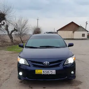 Toyota Corolla, 2011