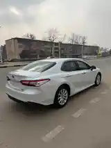 Toyota Camry, 2018-4