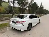 Toyota Camry, 2019-5