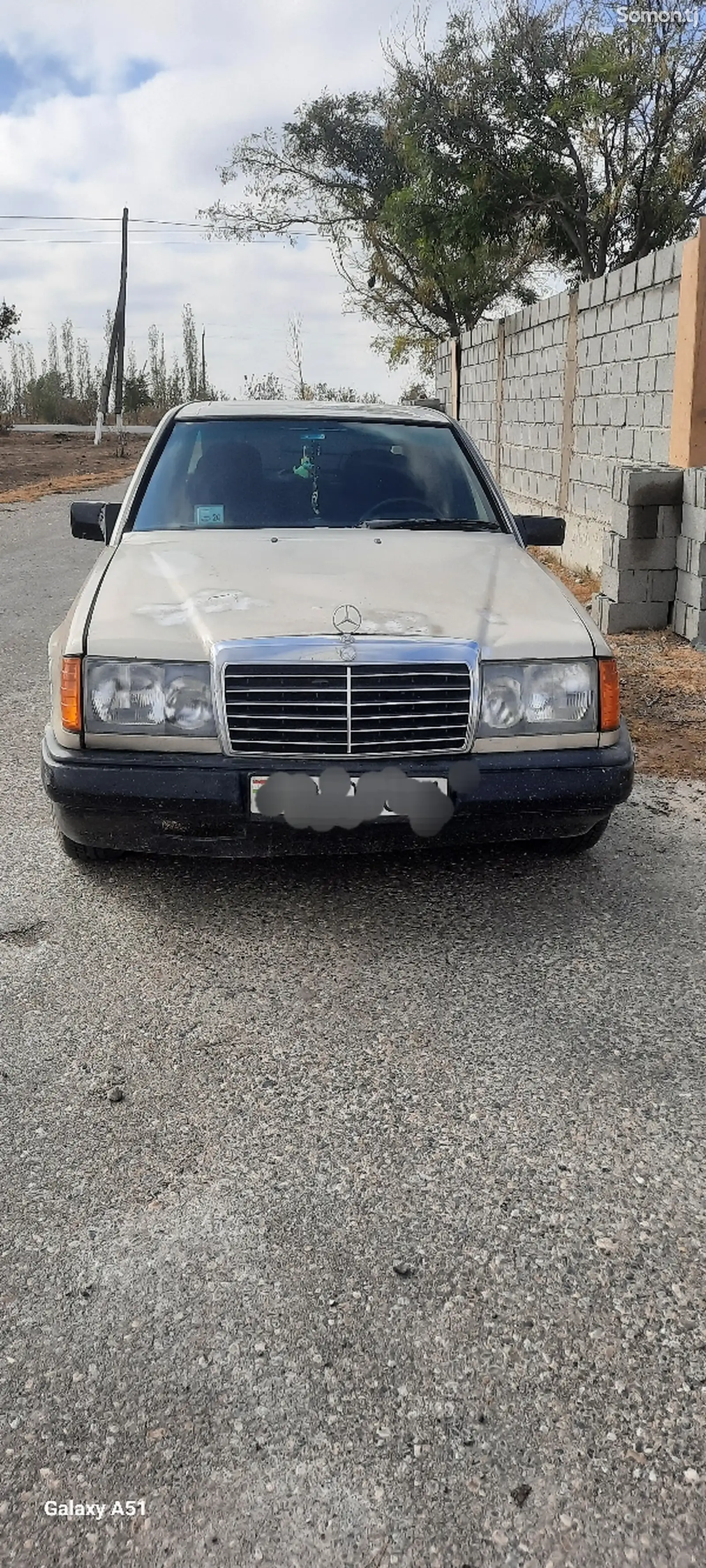 Mercedes-Benz W124, 1989-1