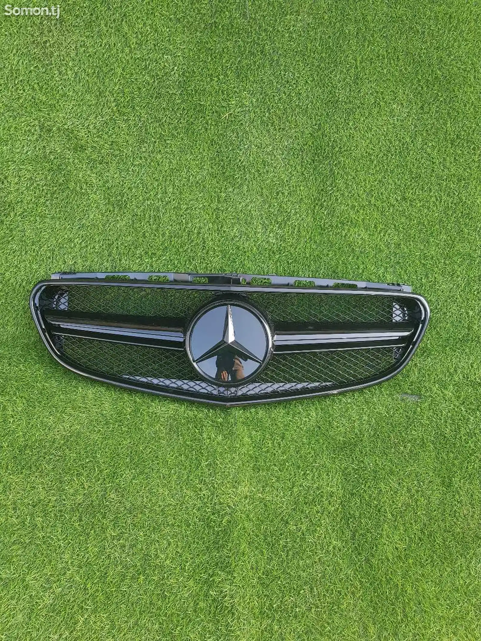 Облицовка от Mercedes W212-1