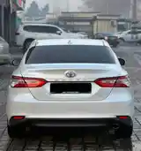 Toyota Camry, 2018-4