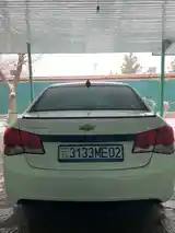 Chevrolet Cruze, 2010-3