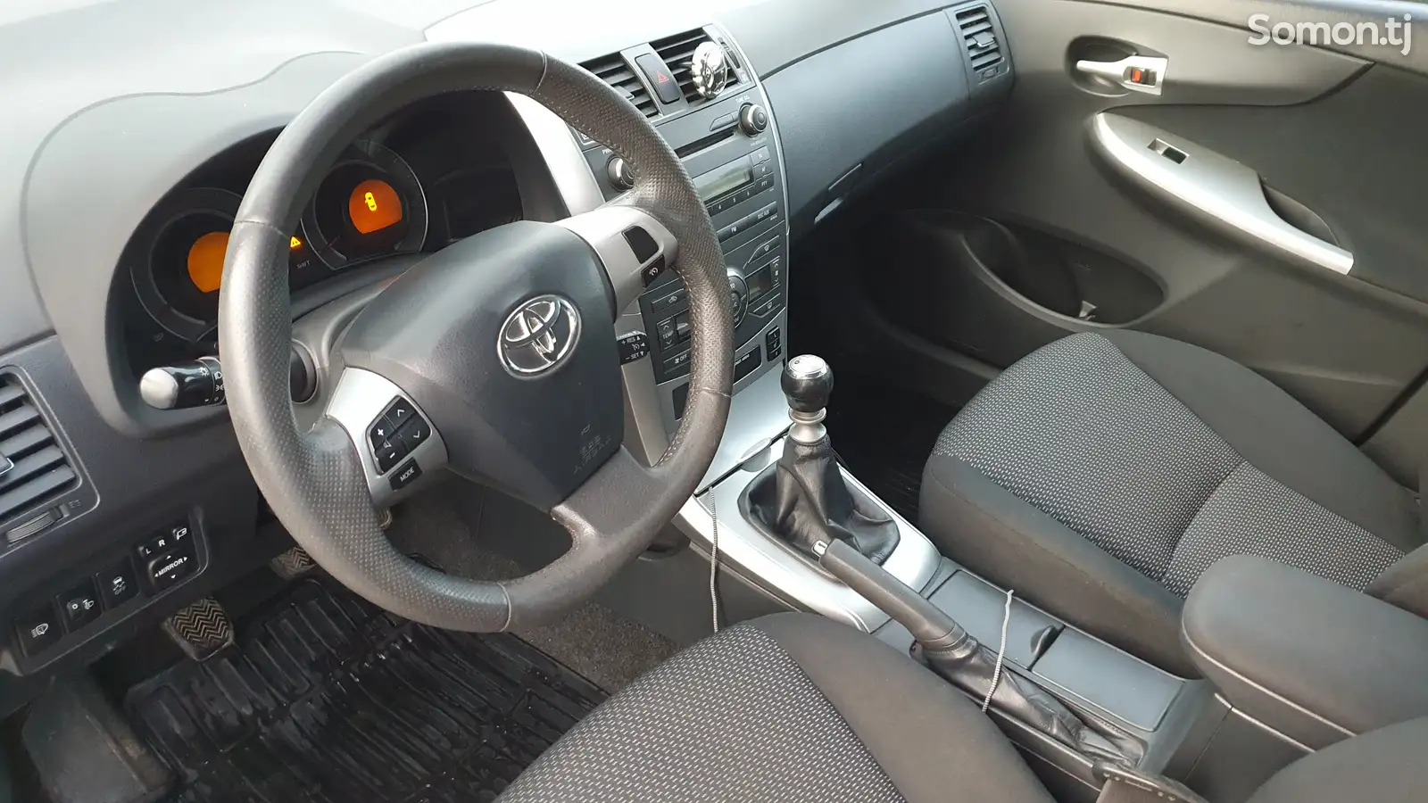 Toyota Corolla, 2011-1