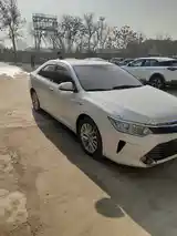 Toyota Camry, 2015-4