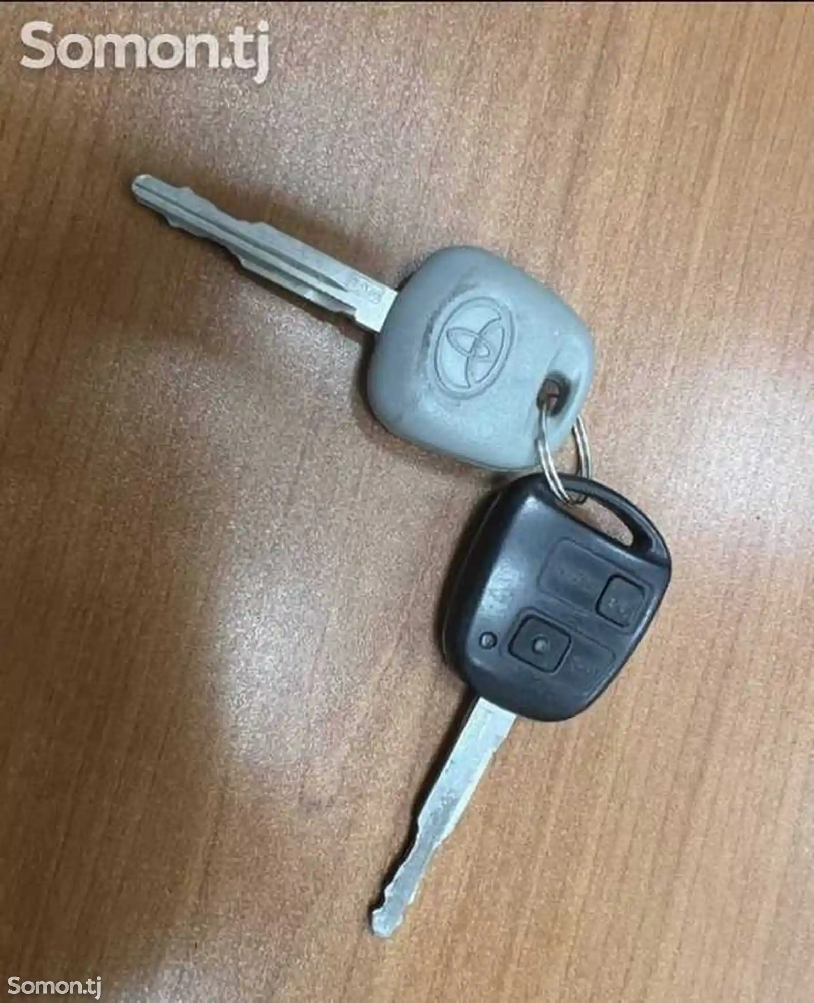 Ключи Toyota Corolla