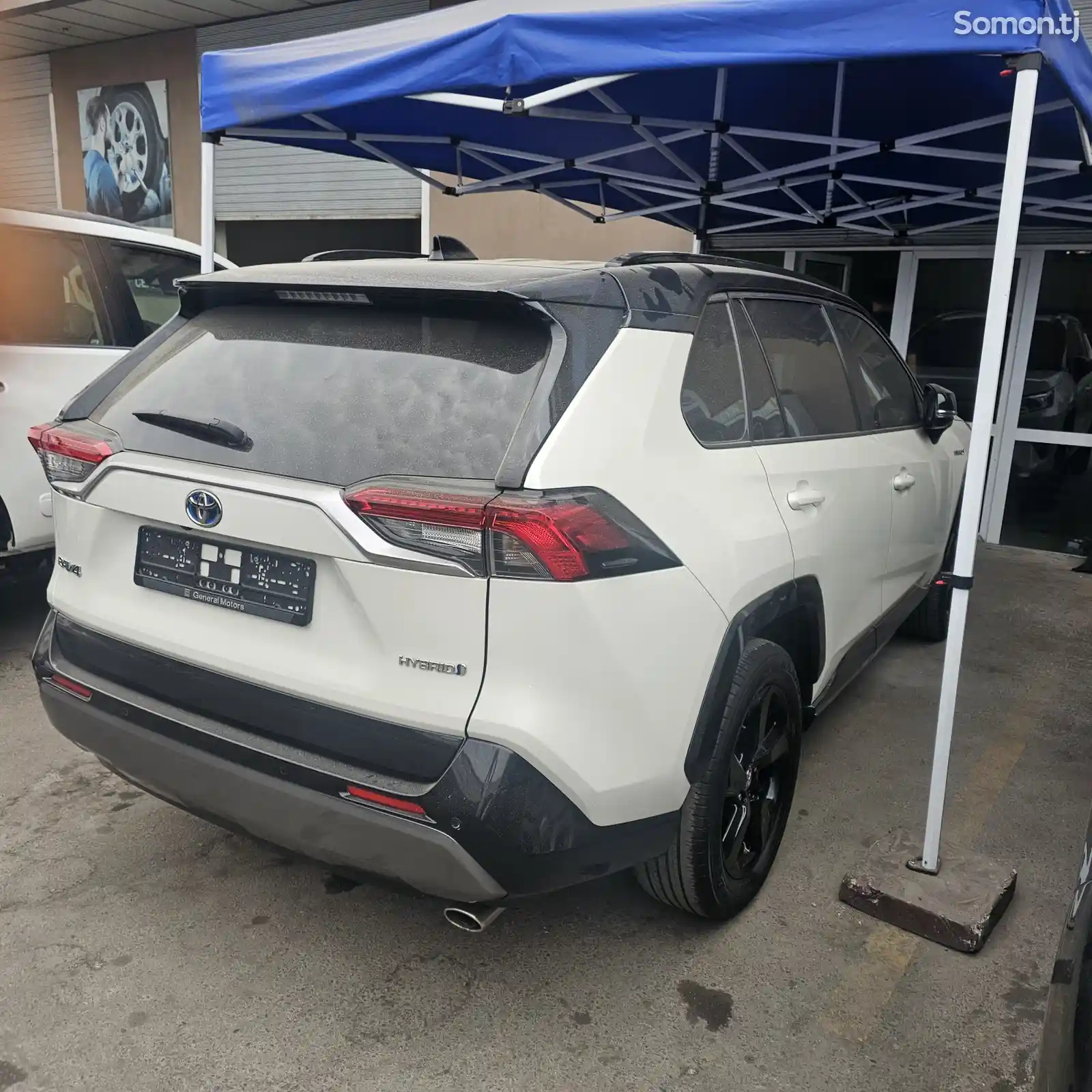 Toyota RAV 4, 2022-13