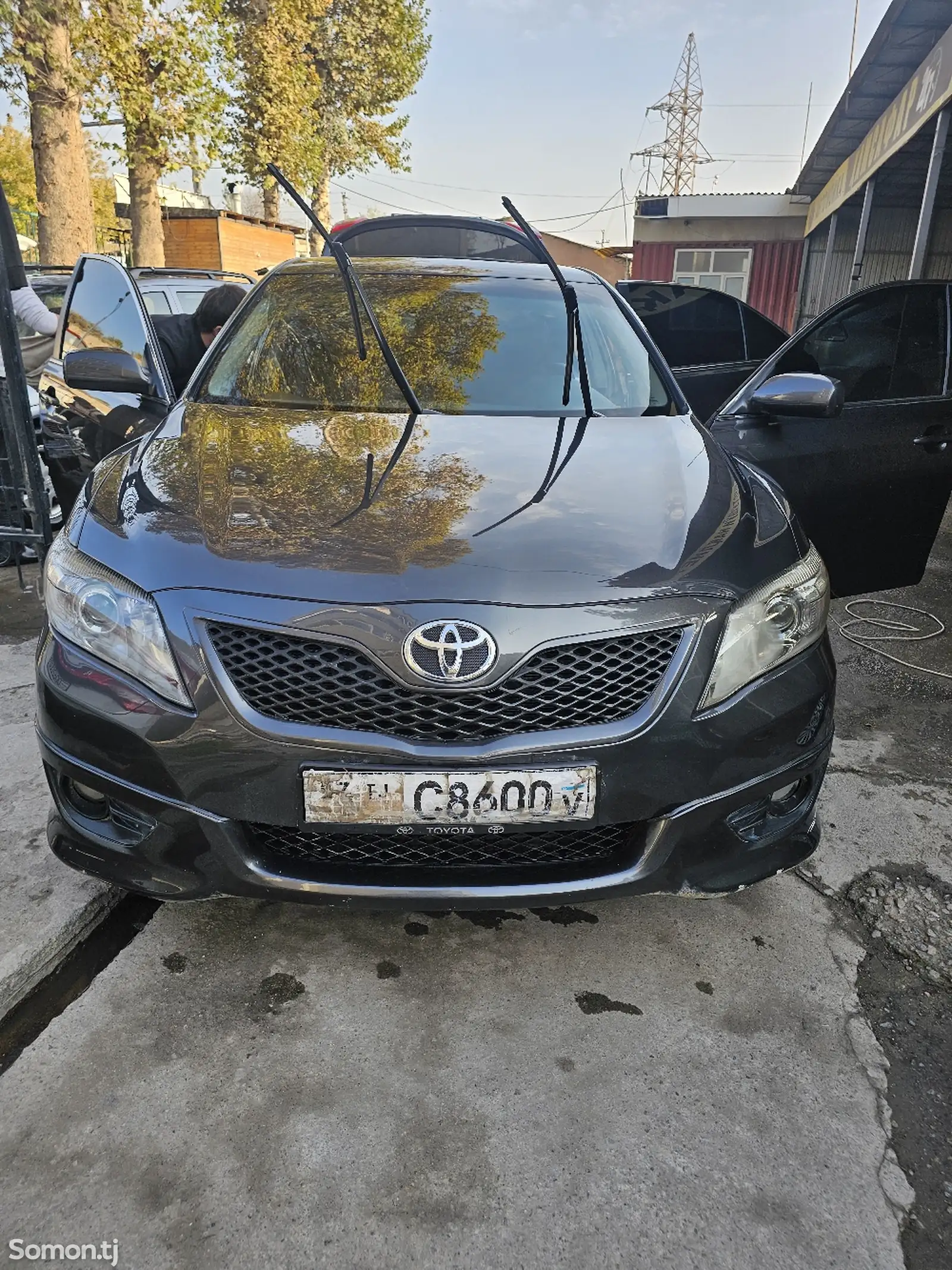 Toyota Camry, 2011-1