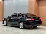 Toyota Camry, 2019-4