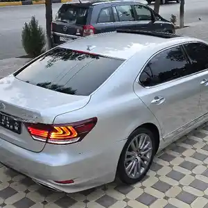 Lexus LS series, 2014