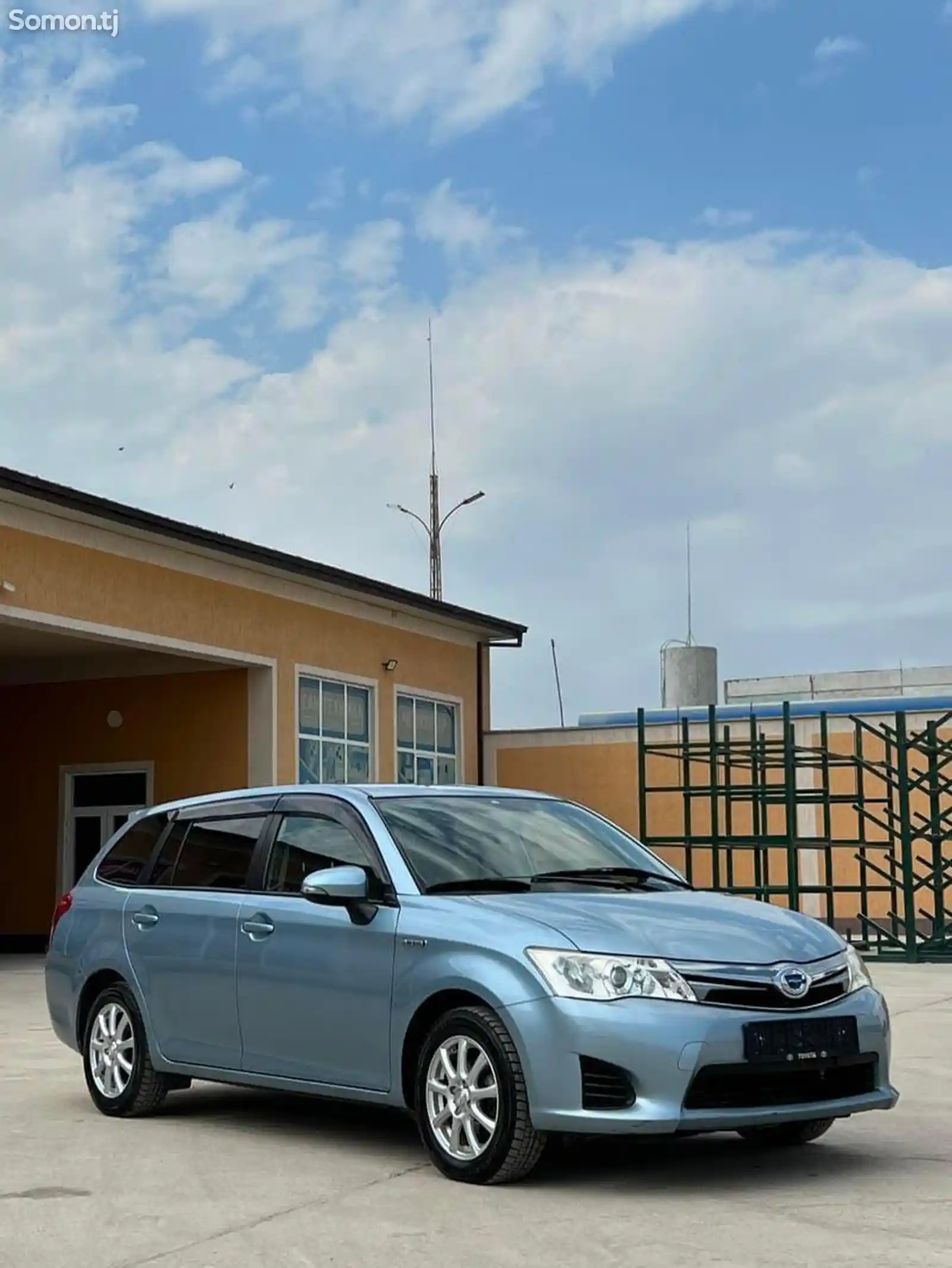 Toyota Fielder, 2014-2