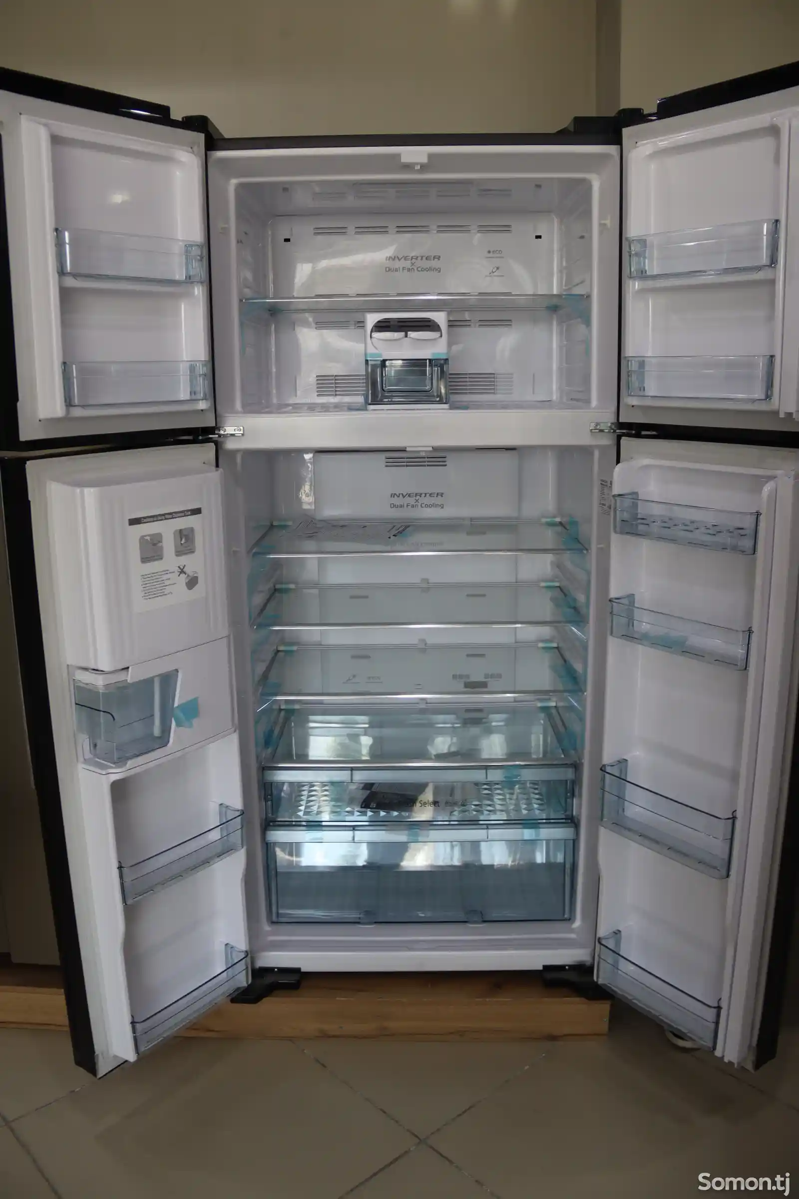 Холодильник Hitachi RW760PUK7CBK-3