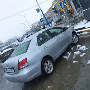 Toyota Belta, 2007