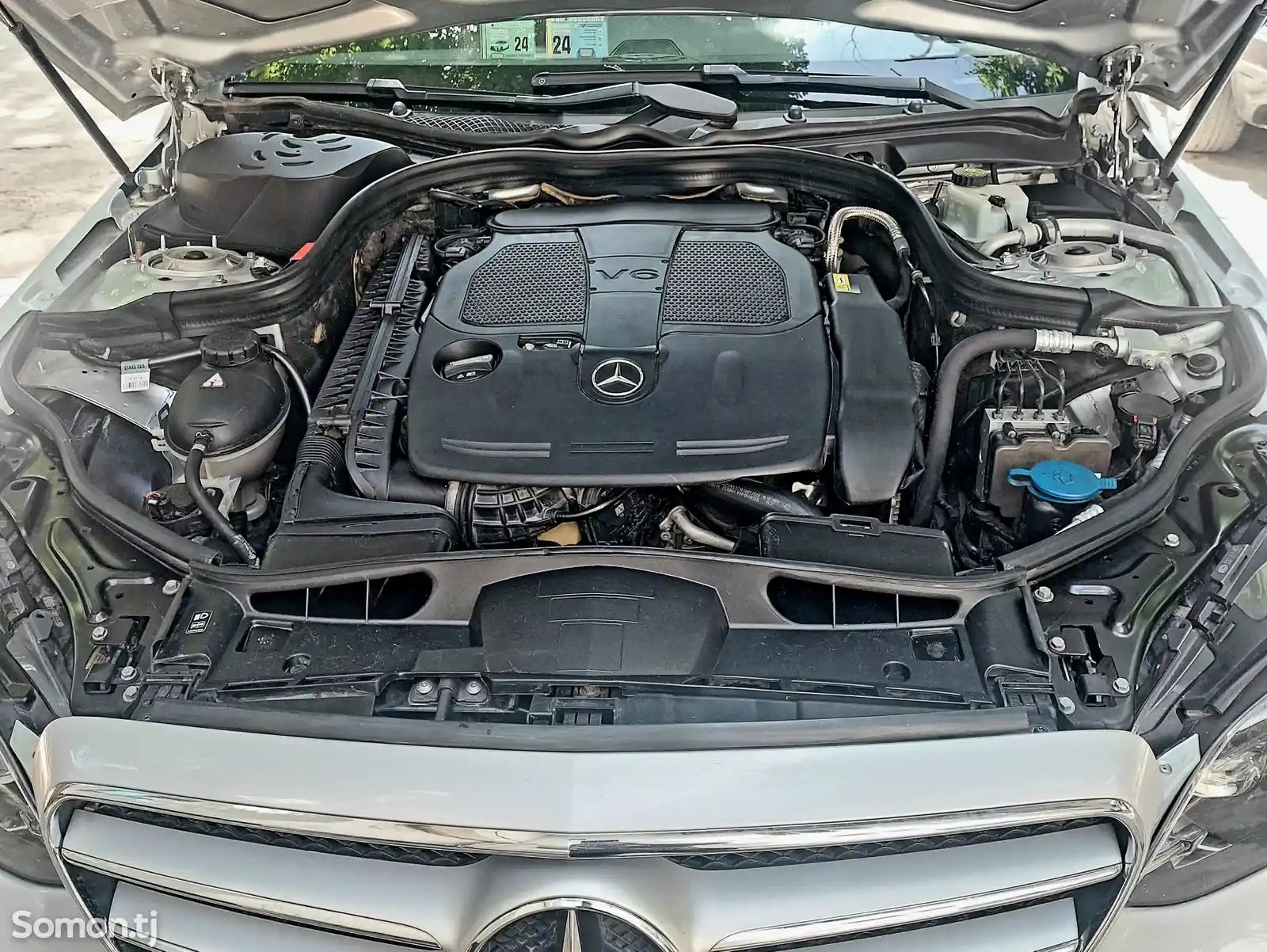 Mercedes-Benz E class, 2015-10