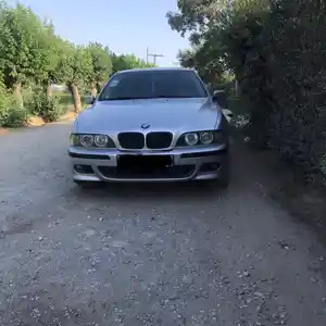 BMW 5 series, 2001