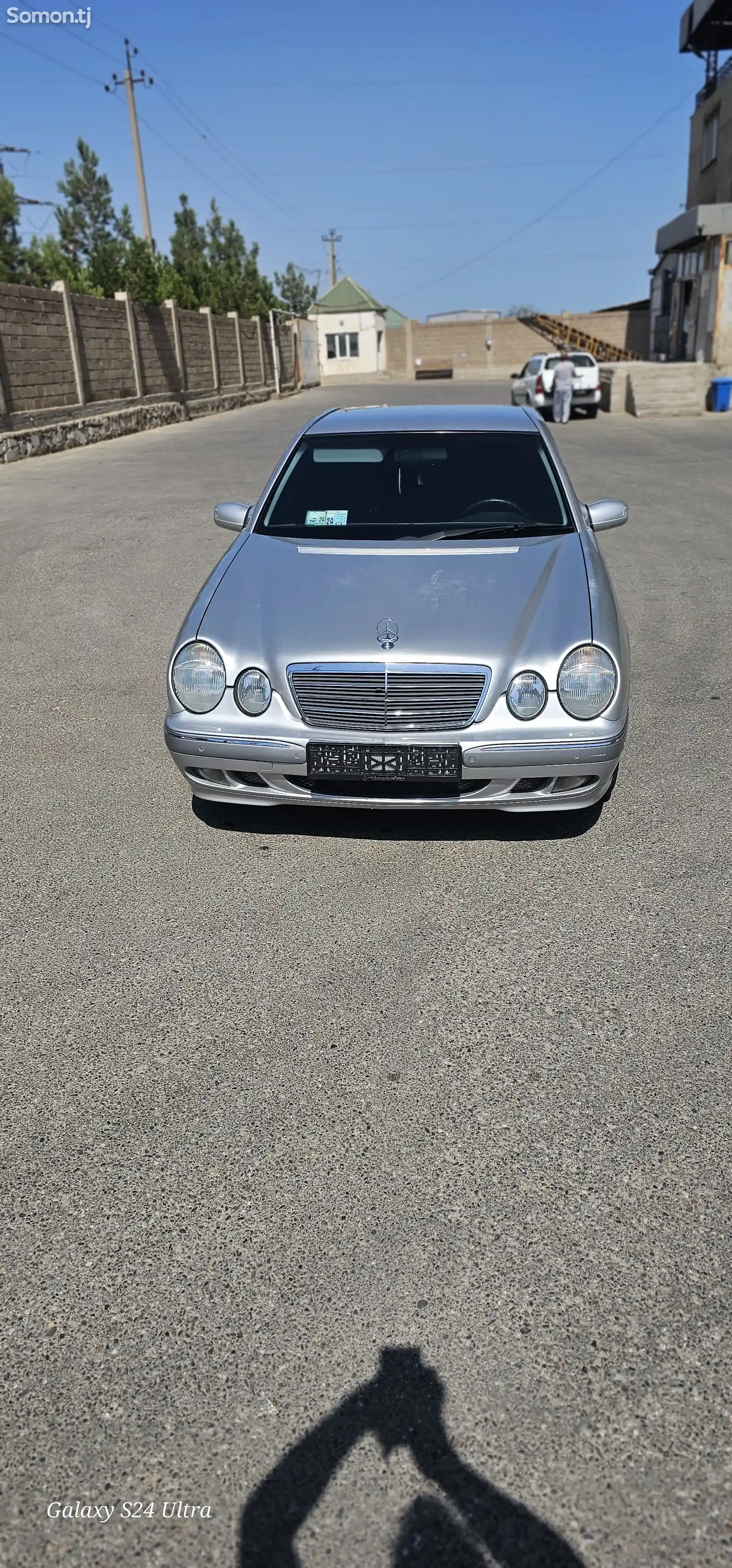 Mercedes-Benz E class, 2000-4