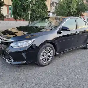 Toyota Camry, 2012