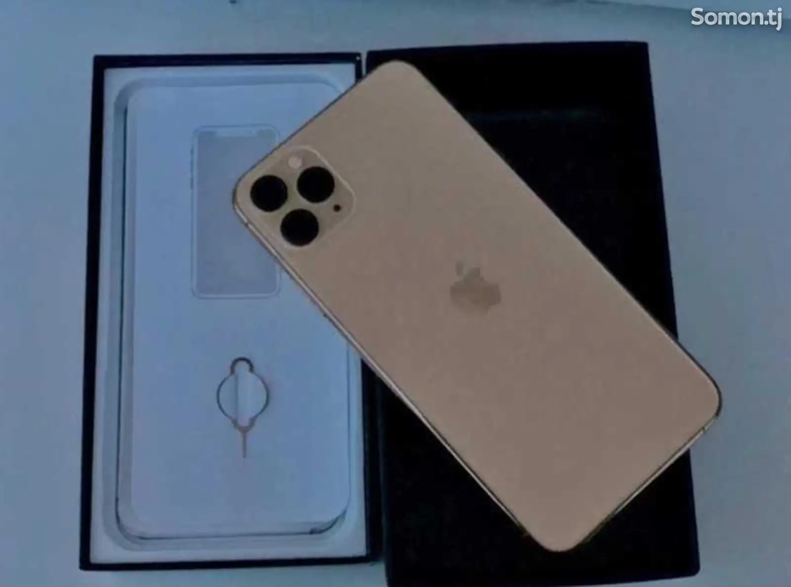 Apple iPhone 11 Pro Max, 256 gb, Gold-1