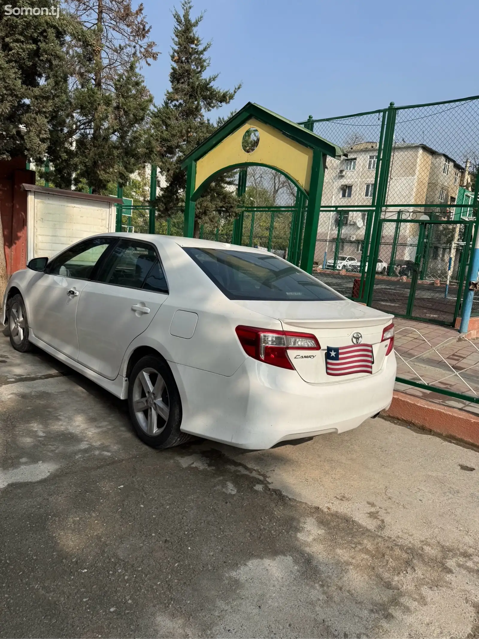 Toyota Camry, 2012-1