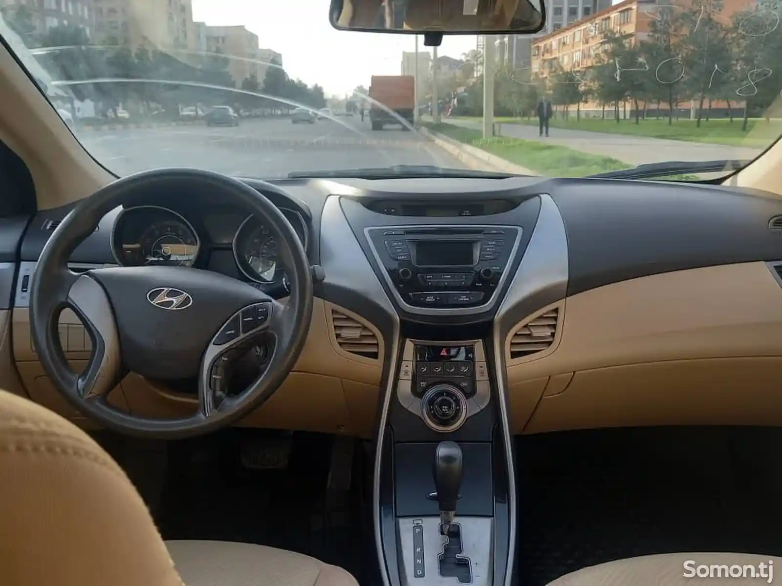 Hyundai Elantra, 2013-6