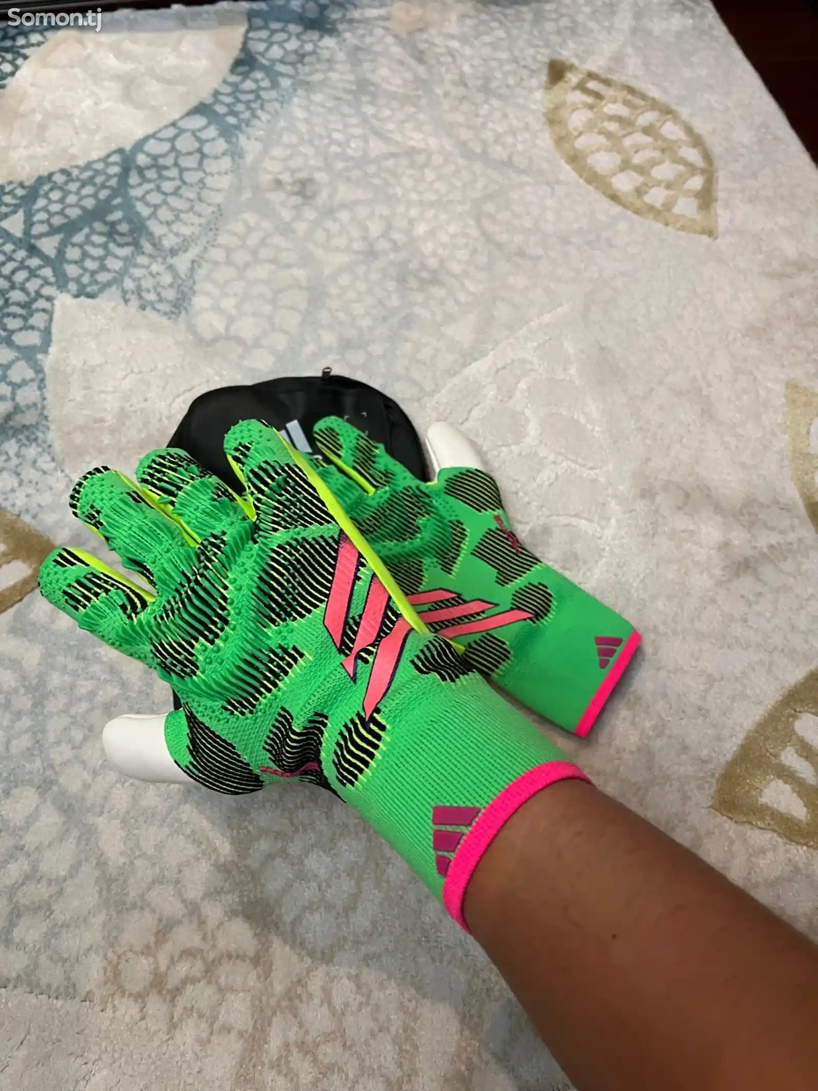Вратарские перчатки Adidas Predator-3