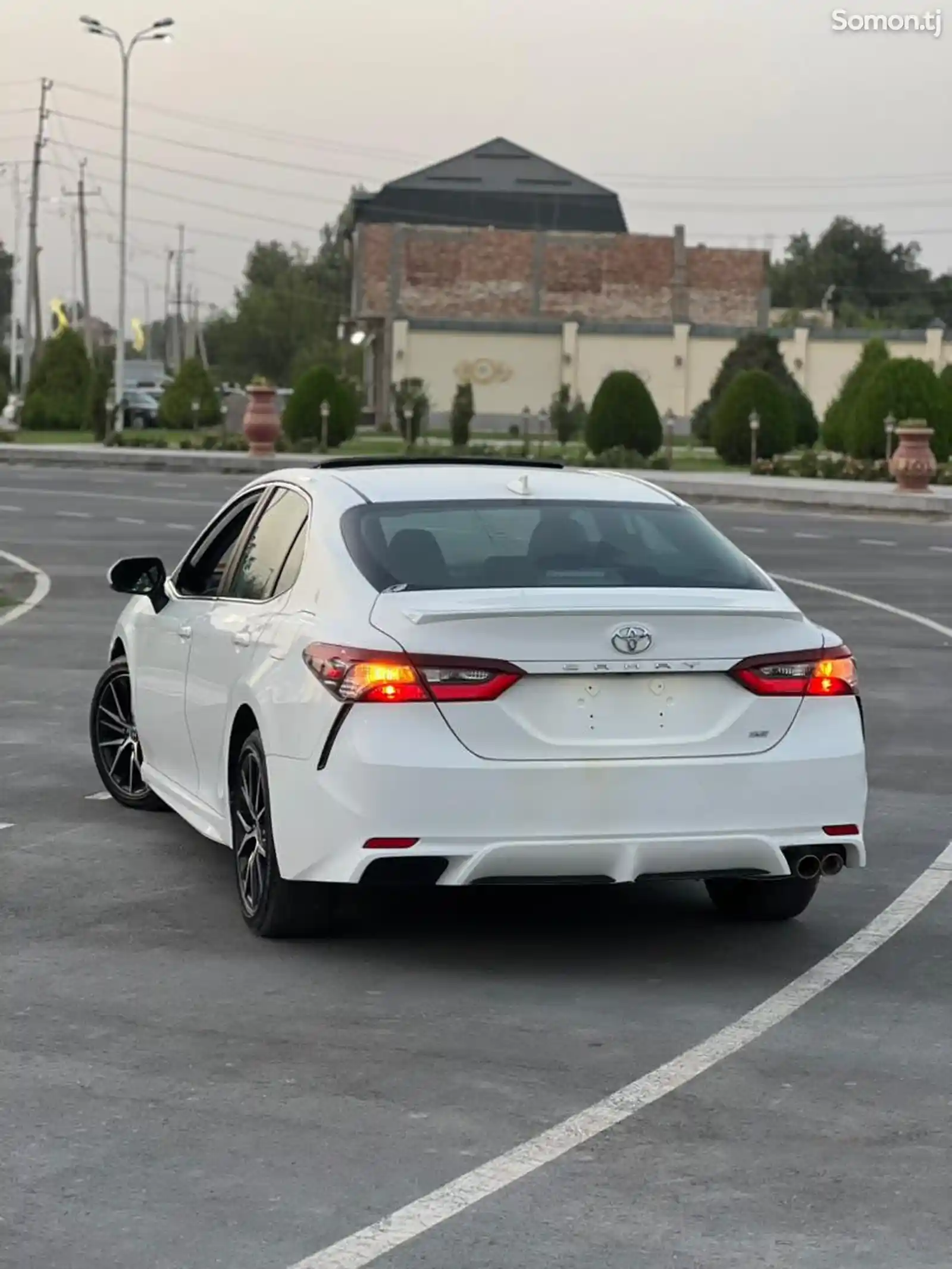 Toyota Camry, 2021-2