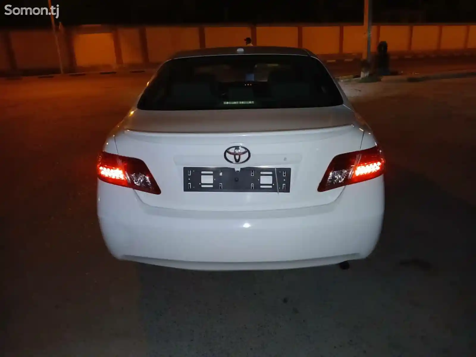 Toyota Camry, 2011-9