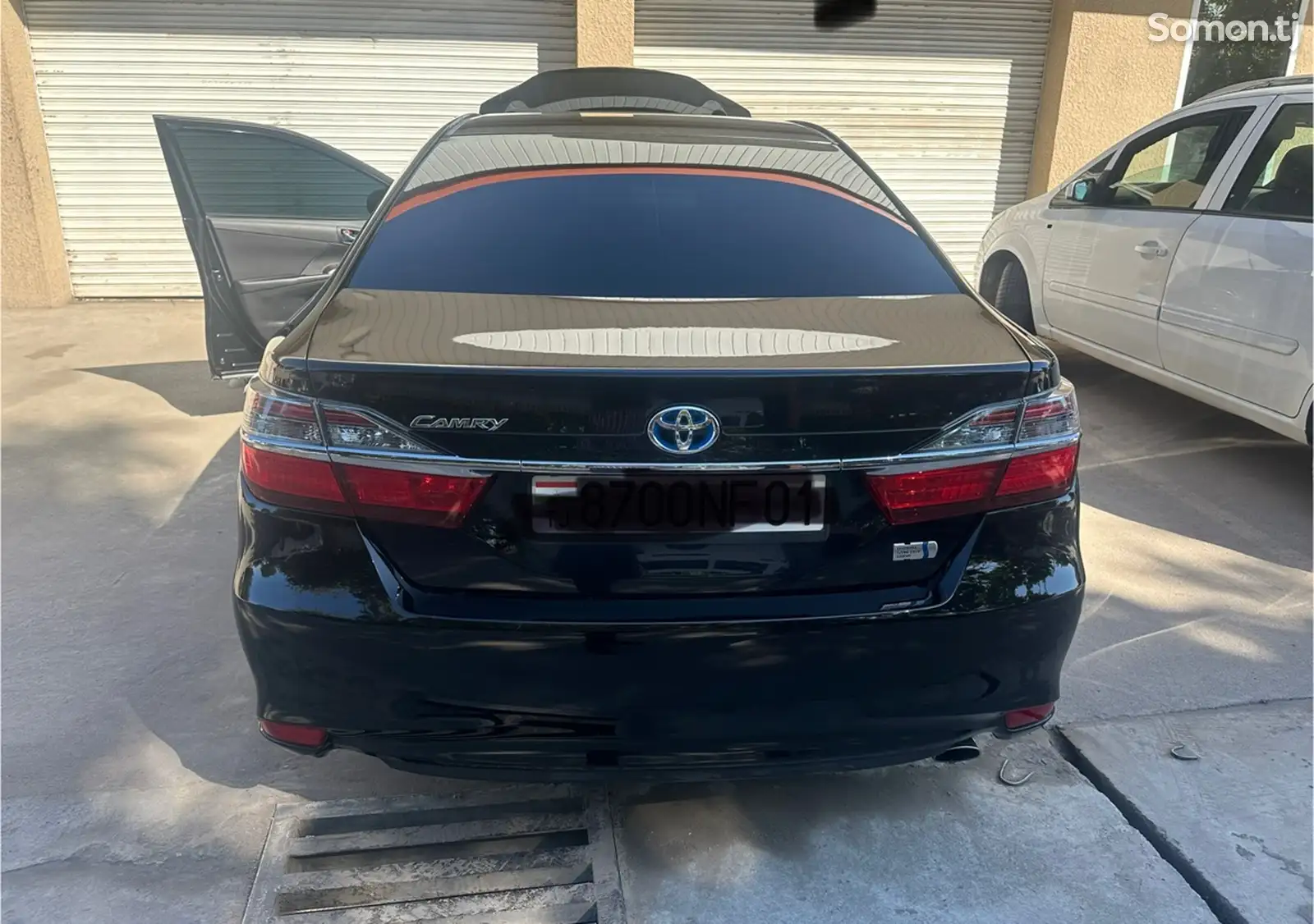 Toyota Camry, 2015-4