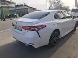 Toyota Camry, 2018-3