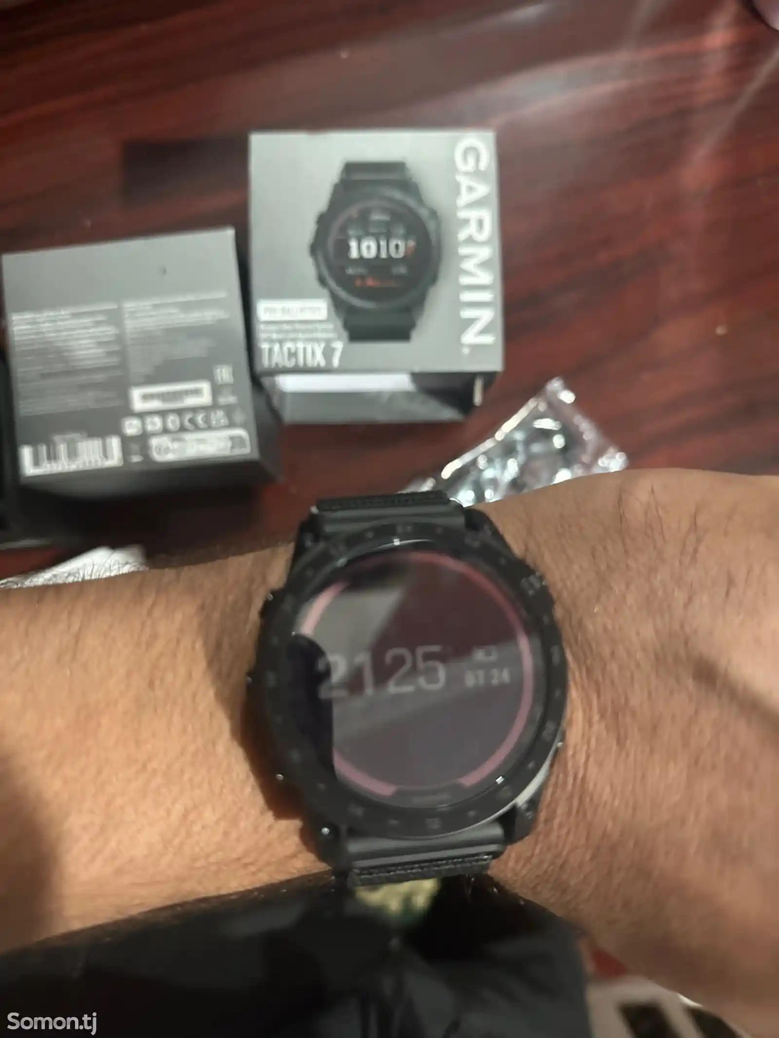 Смарт часы Garmin-1