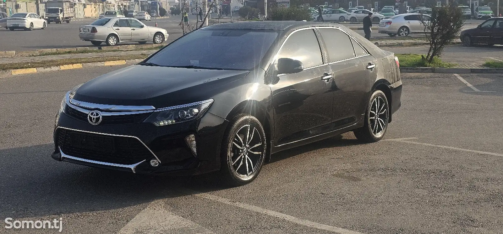 Toyota Camry, 2016-1