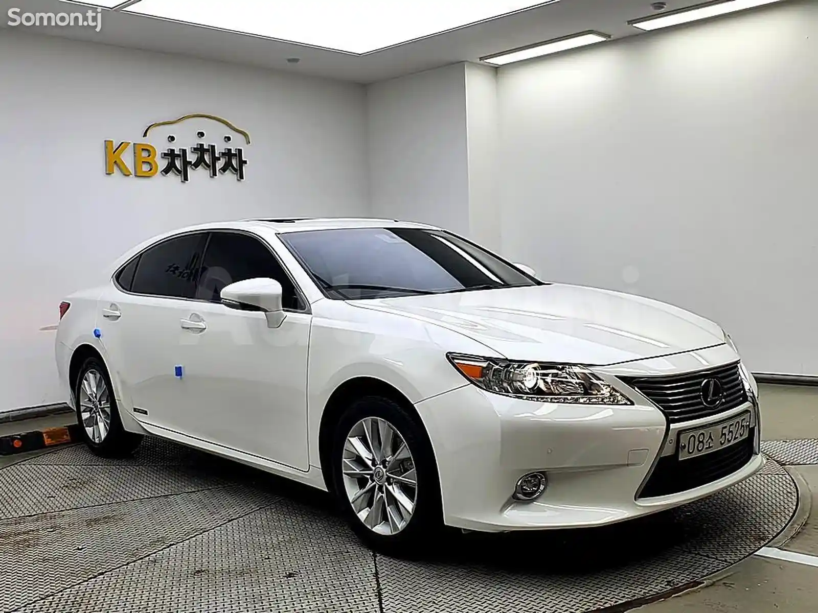 Lexus ES series, 2014-1