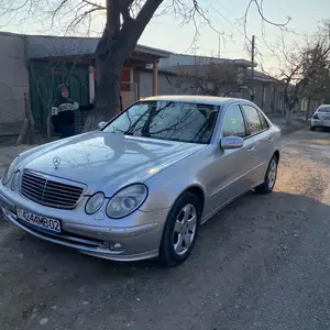 Mercedes-Benz E class, 2002