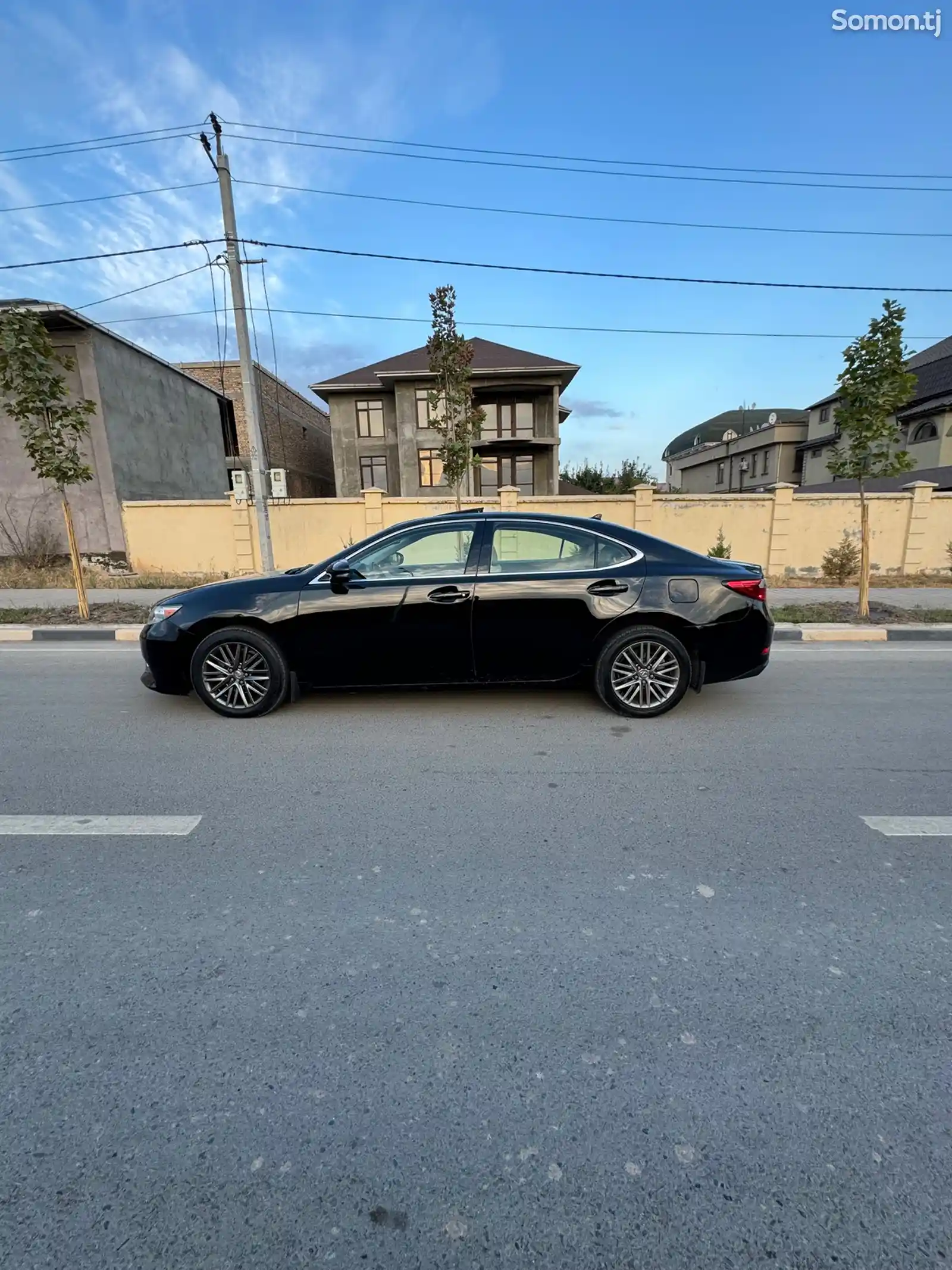 Lexus ES series, 2013-3