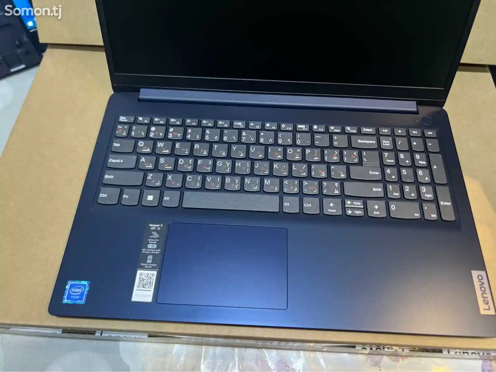 Ноутбук Lenovo - 8GB 256GB SSD-7