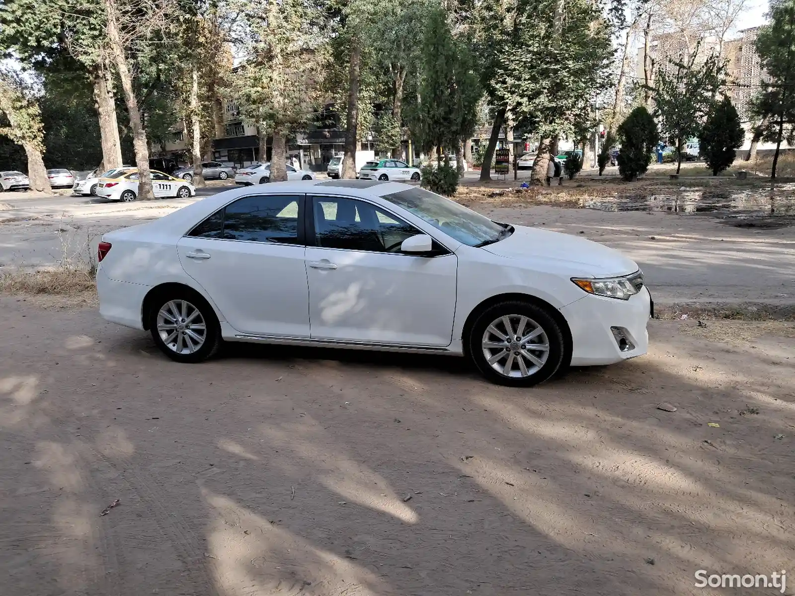 Toyota Camry, 2012-10