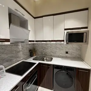 2-комн. квартира, 4 этаж, 70 м², Сино