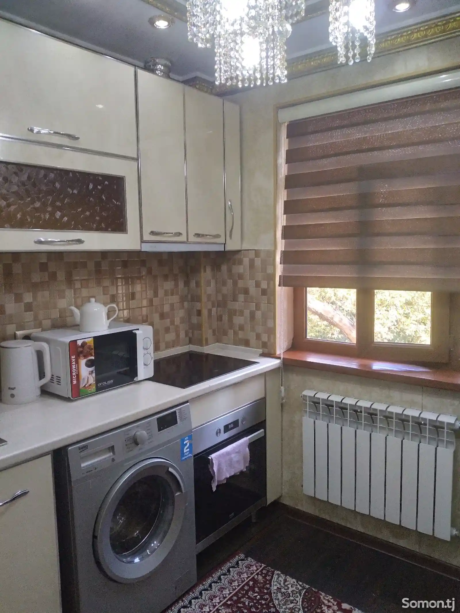 3-комн. квартира, 3 этаж, 70м², Сино-1