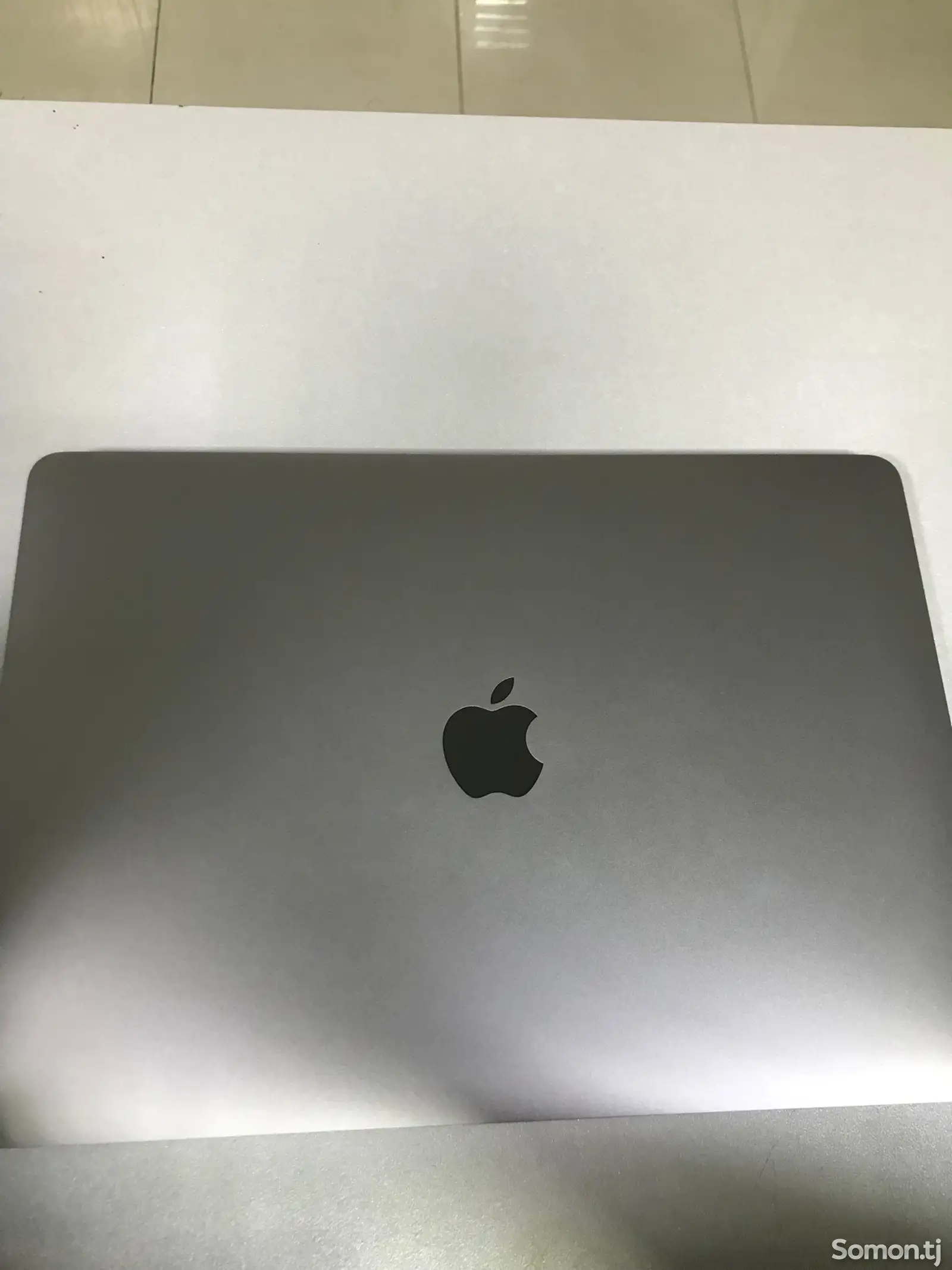 Ноутбук Apple MacBook Pro 13, 2019 Core i5 2.4Ghz 8Gb 256Gb, Space Gray-1