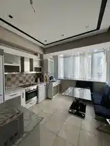 4-комн. квартира, 9 этаж, 140м², Цум-5