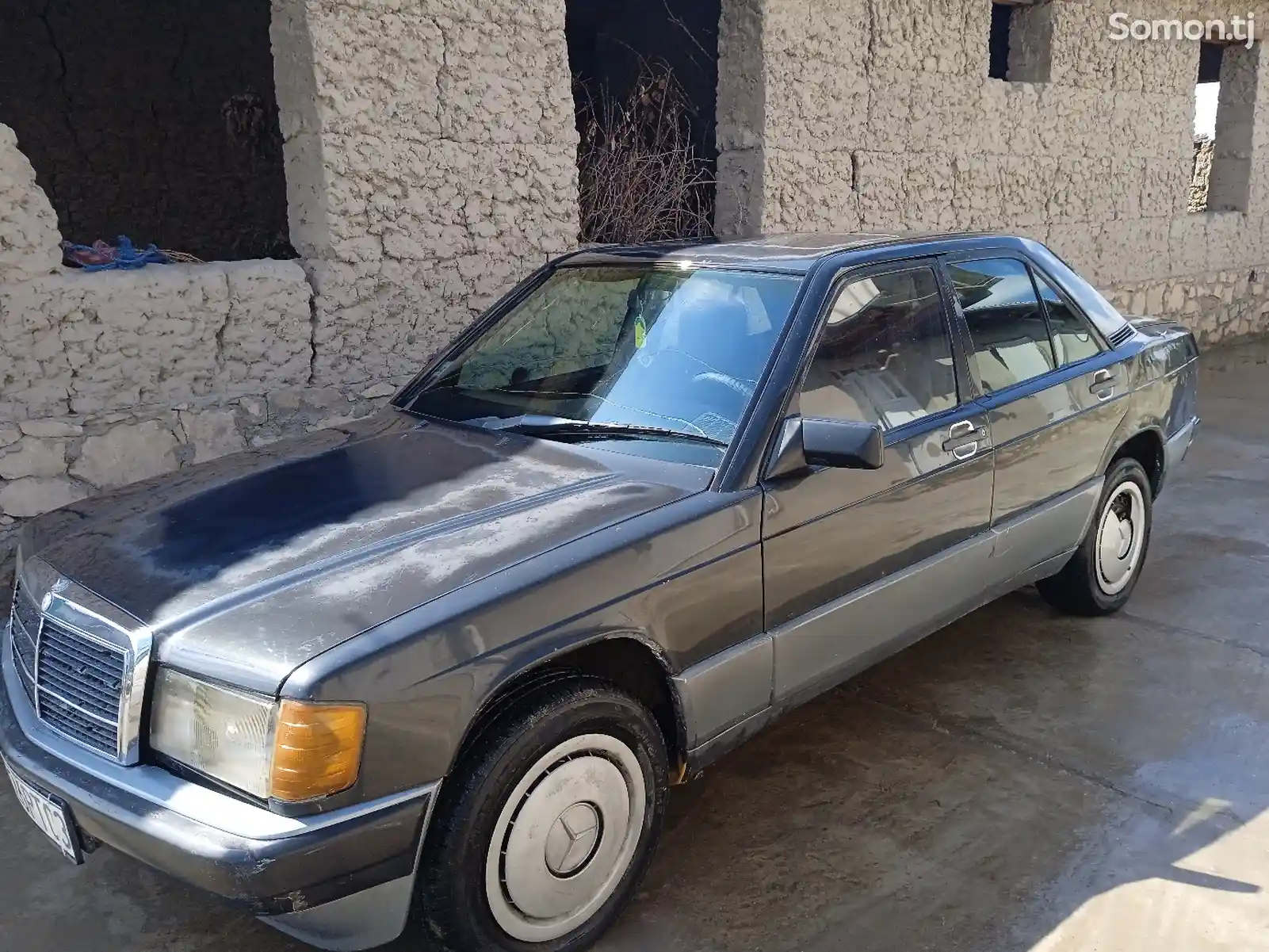 Mercedes-Benz W124, 1989-3