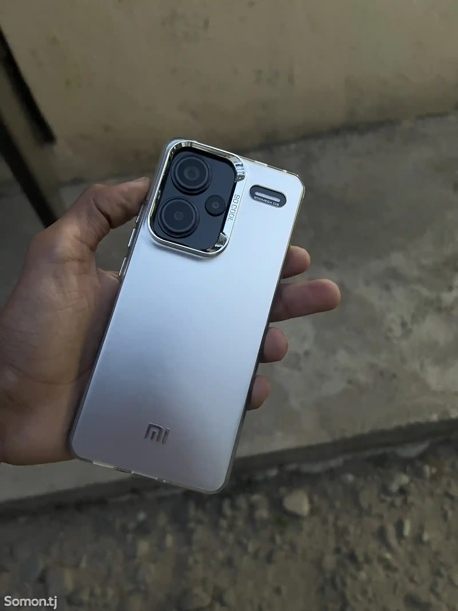 Xiaomi Redmi note 13 pro plus-3